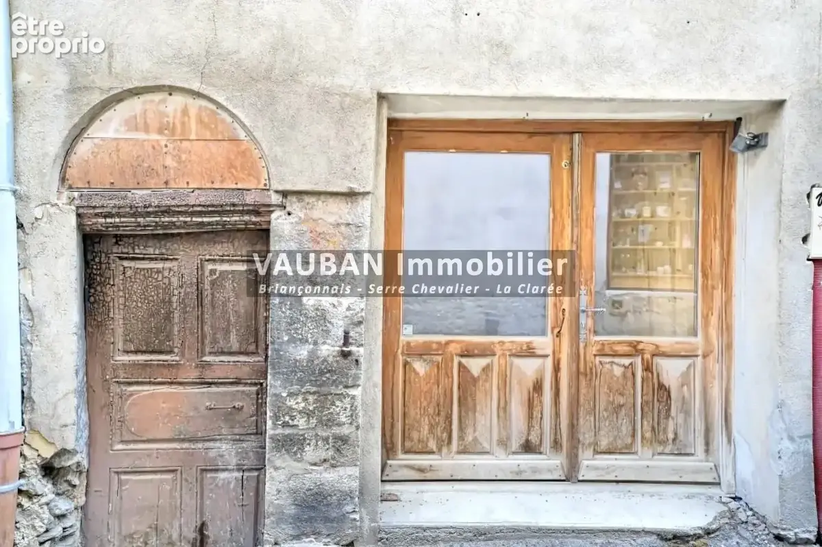 Briançon   Immeuble en pleine propriété avec vue sur les remparts de la cité médiévale - photo 10
