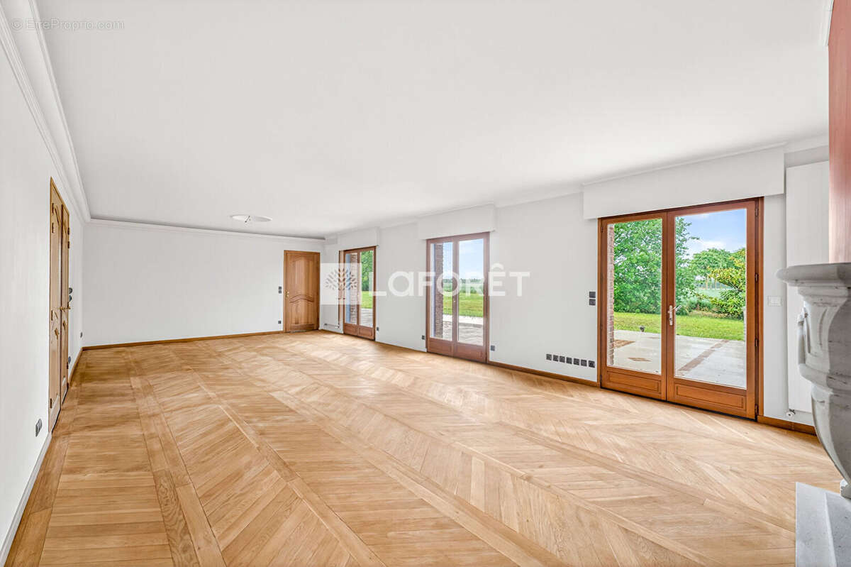 Maison à GOEULZIN