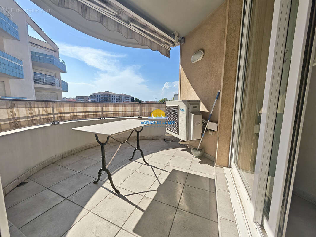 Appartement à FREJUS