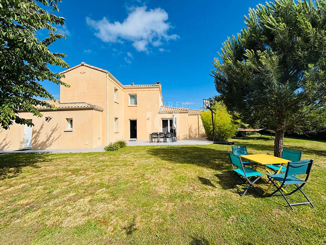 Maison à BOUAYE