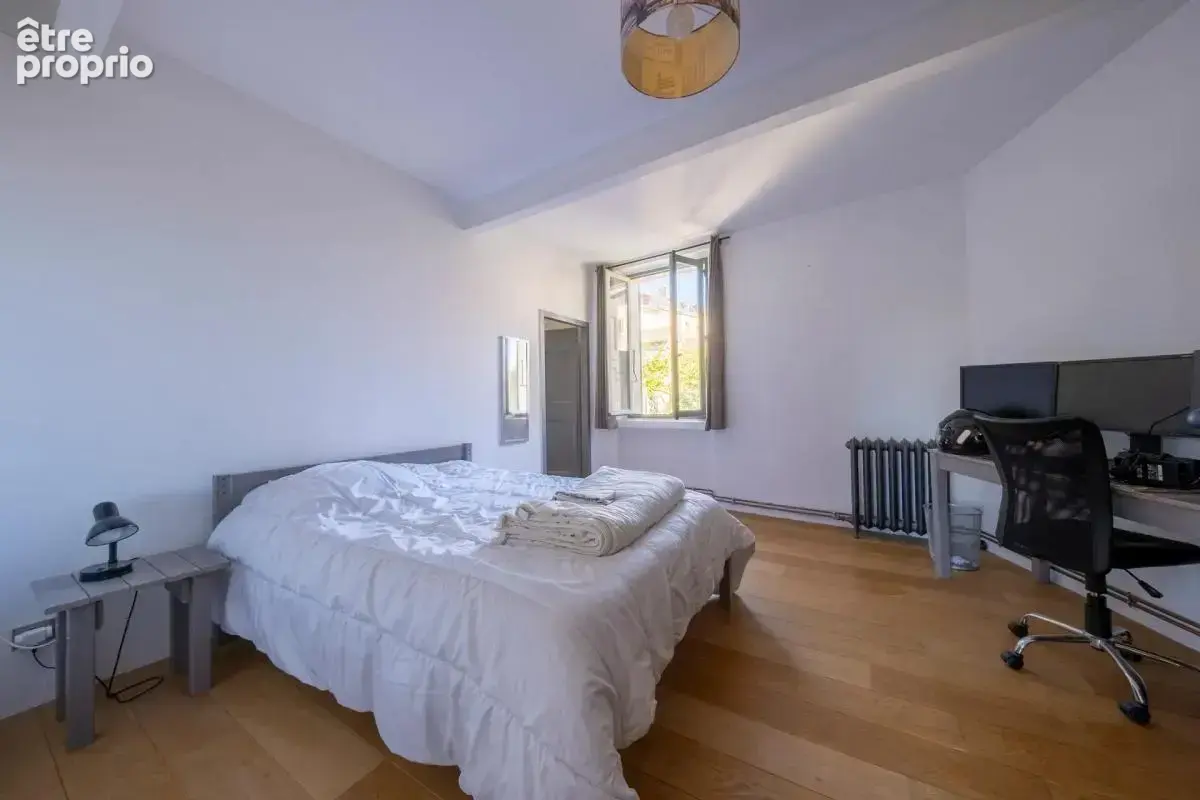 Maison de 6 pièces de 210 m² à Castelnaudary - photo 26