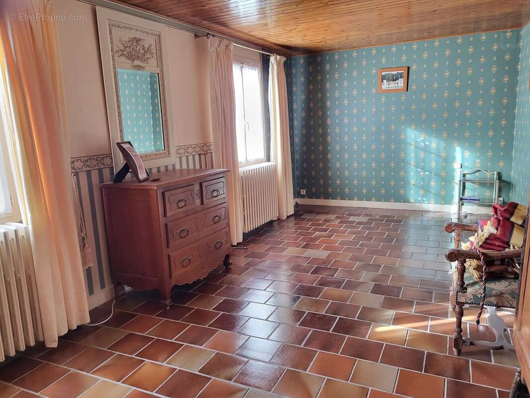 Maison à MAZERAY