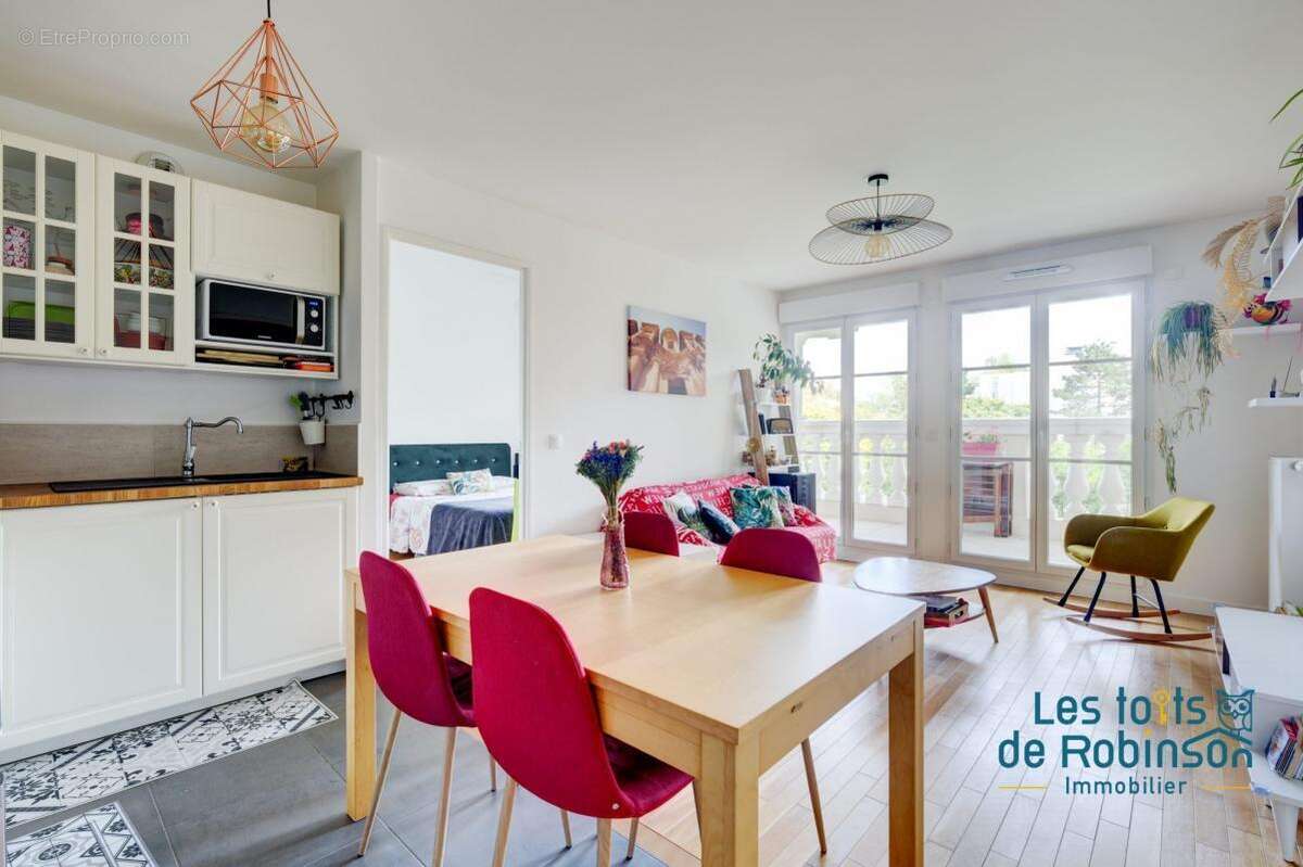 Appartement à LE PLESSIS-ROBINSON