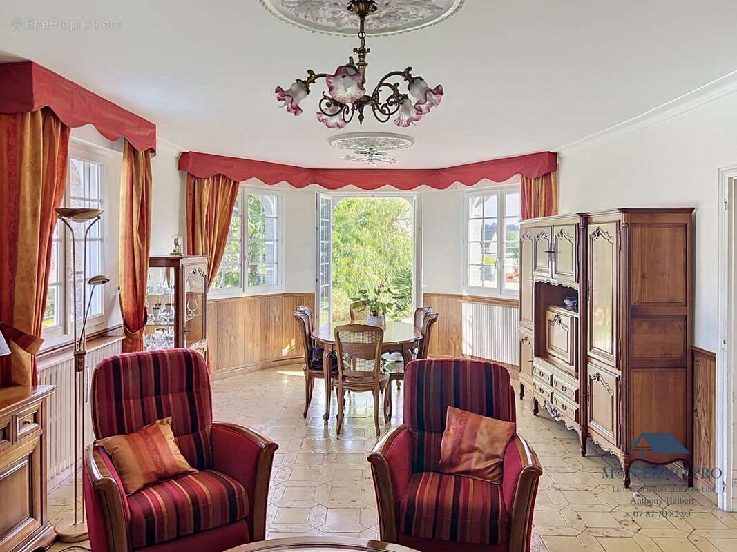 Maison à YFFINIAC