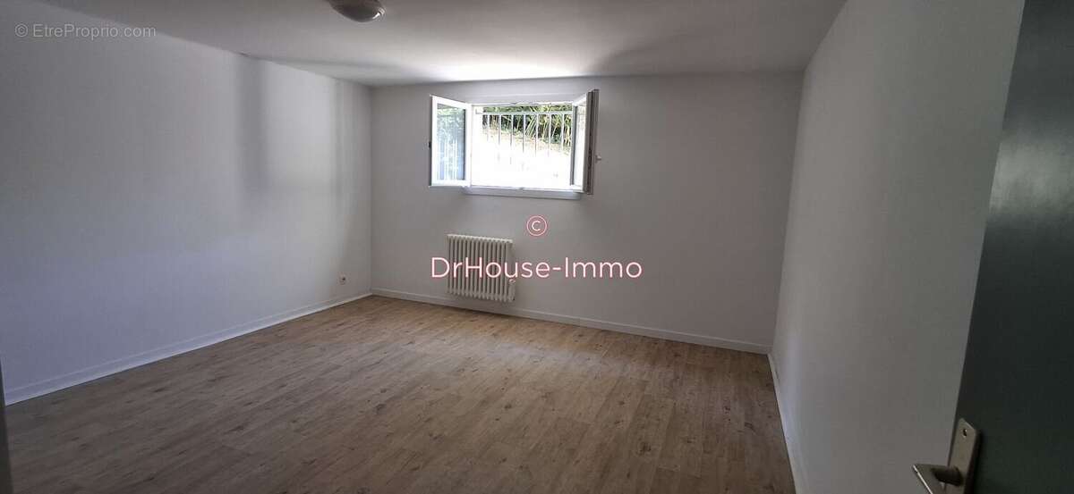 Maison à COULOUNIEIX-CHAMIERS