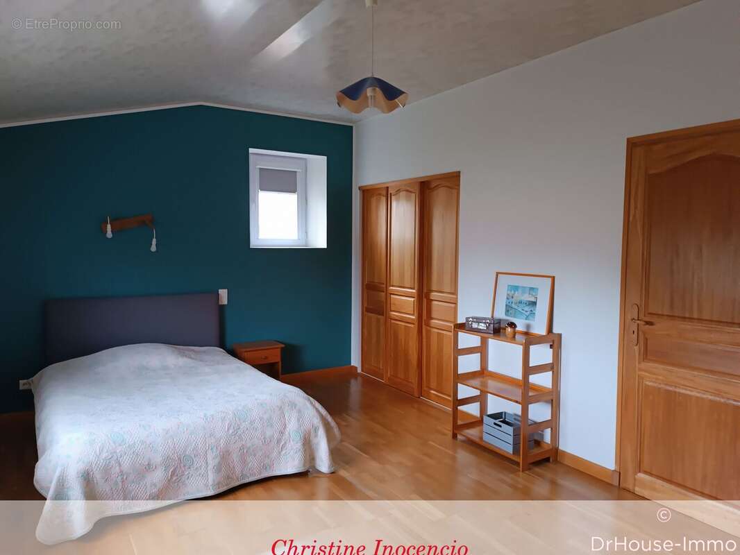 Maison à BARBEZIEUX-SAINT-HILAIRE