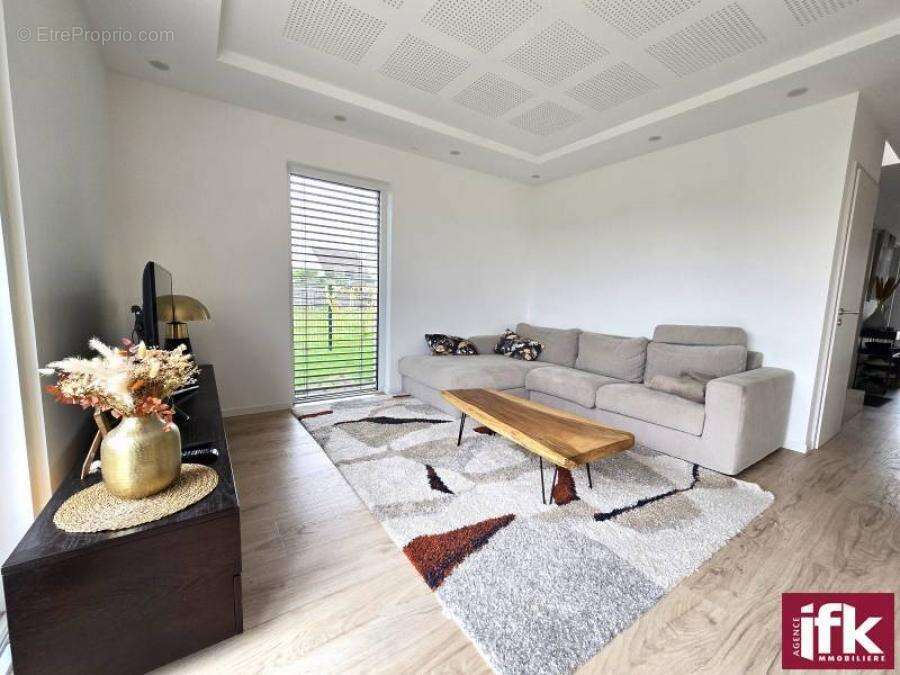 Maison à URSCHENHEIM