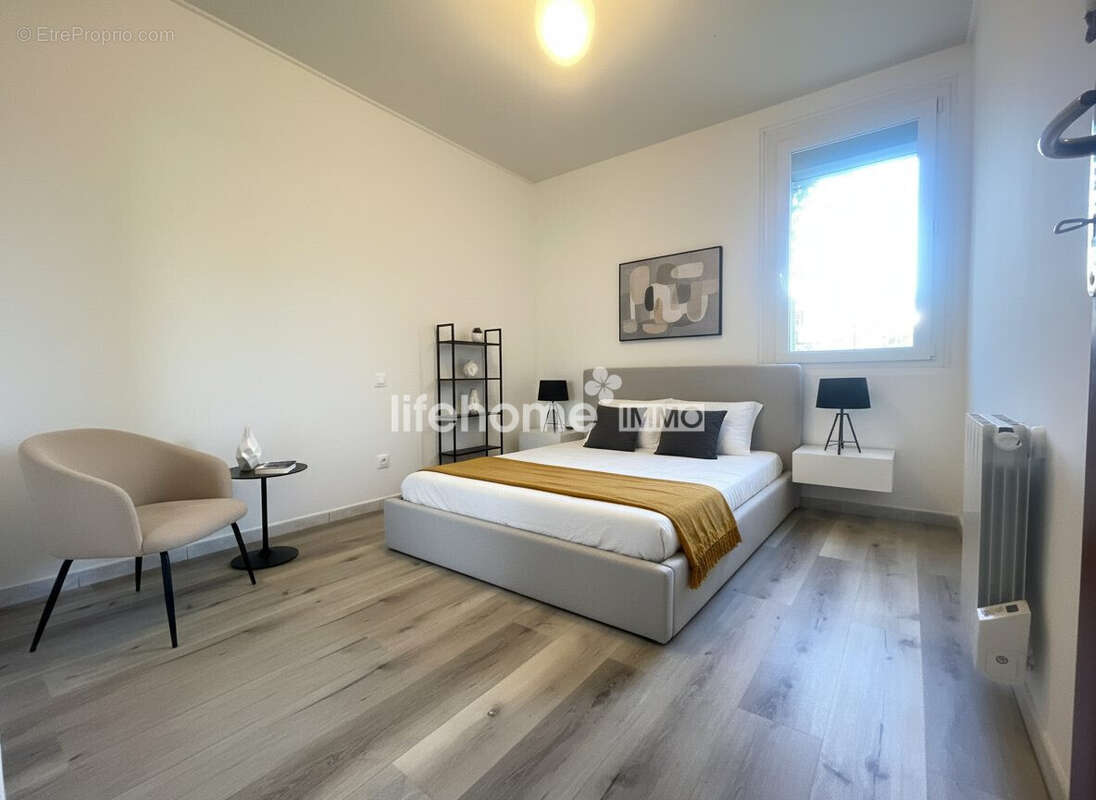 Appartement à LAVERUNE