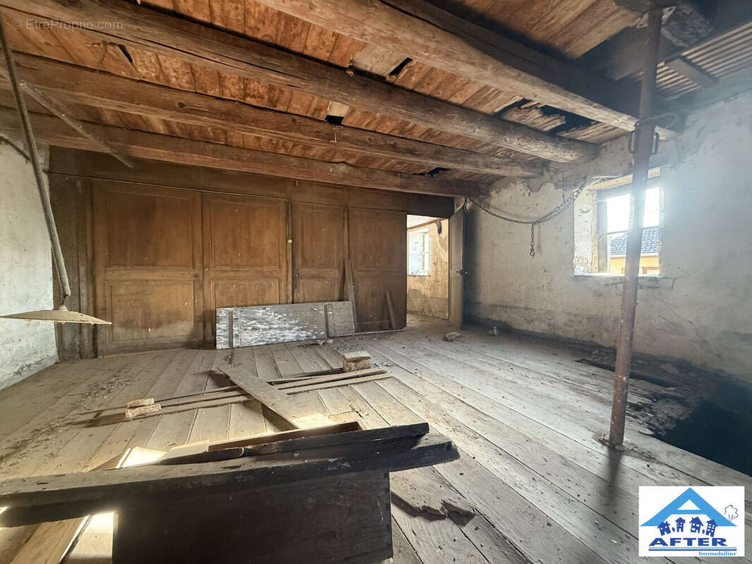 Maison à XERMAMENIL