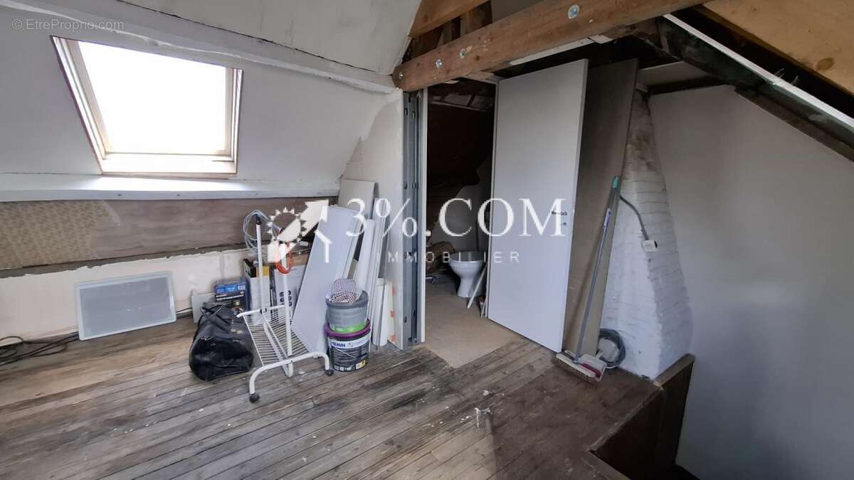 Maison à FEUQUIERES-EN-VIMEU