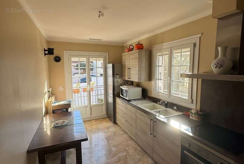 Maison à SAINT-CYPRIEN