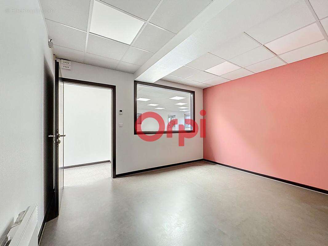 A vendre– plateau professionnel 146 m² – rez-de-chaussée – mulhouse le trident - photo 2