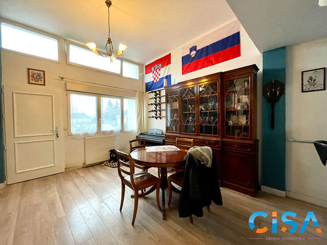 Appartement à PRECY-SUR-OISE