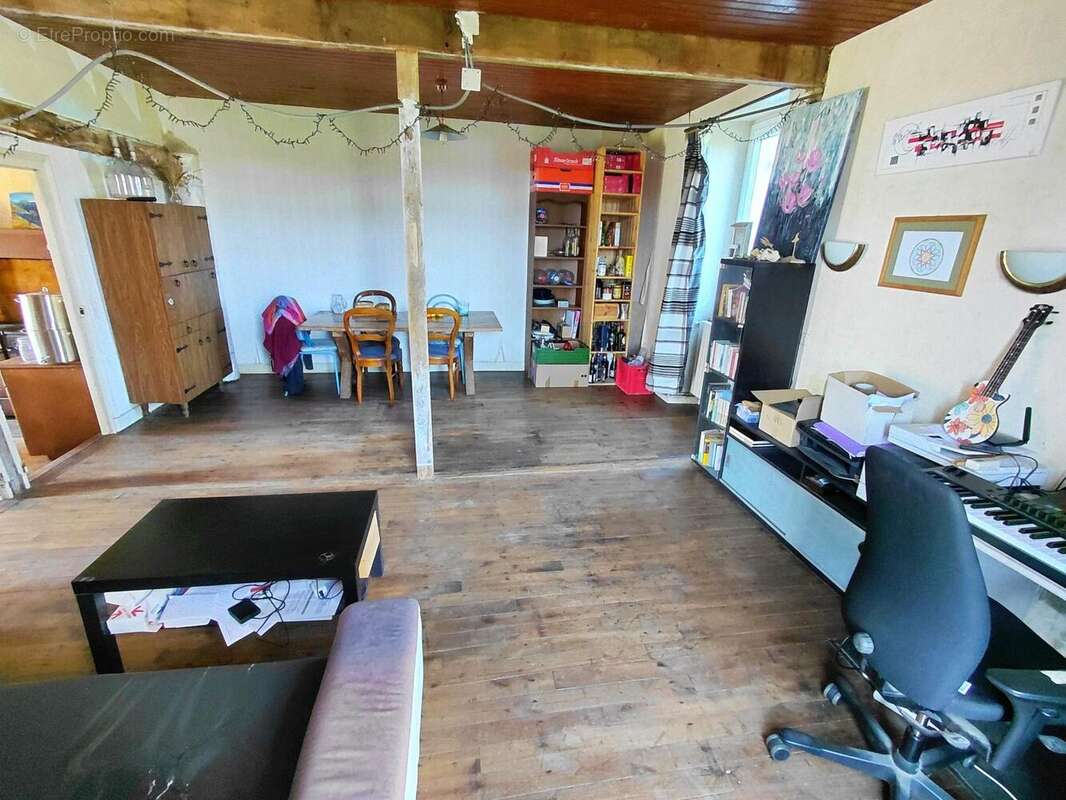 Photo 7 - Maison à SAINT-SAUD-LACOUSSIERE