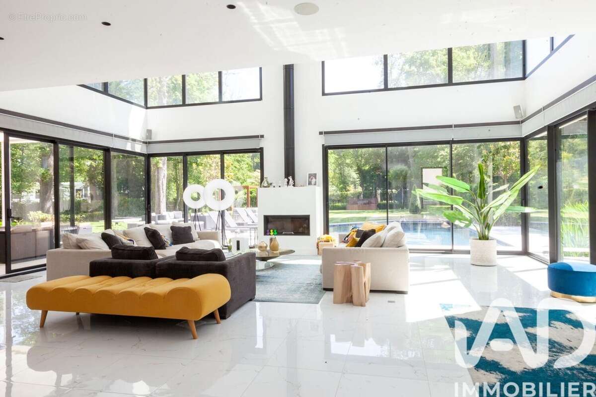 Photo 4 - Maison à MARNES-LA-COQUETTE