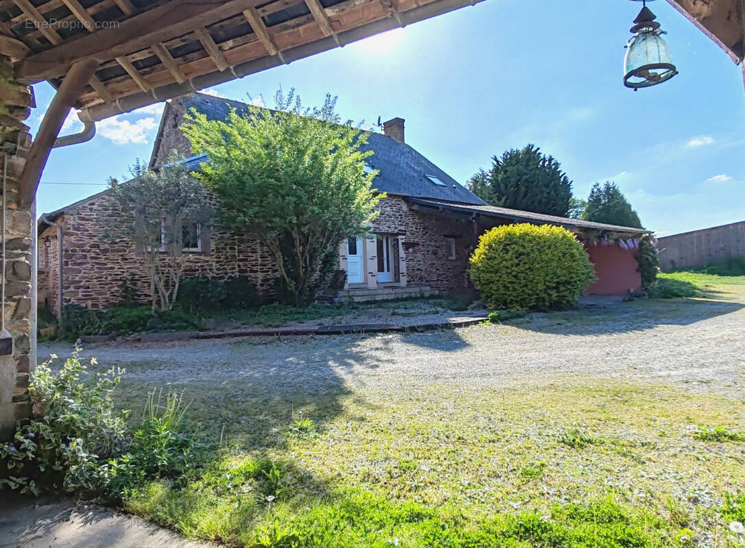 Maison à RETIERS