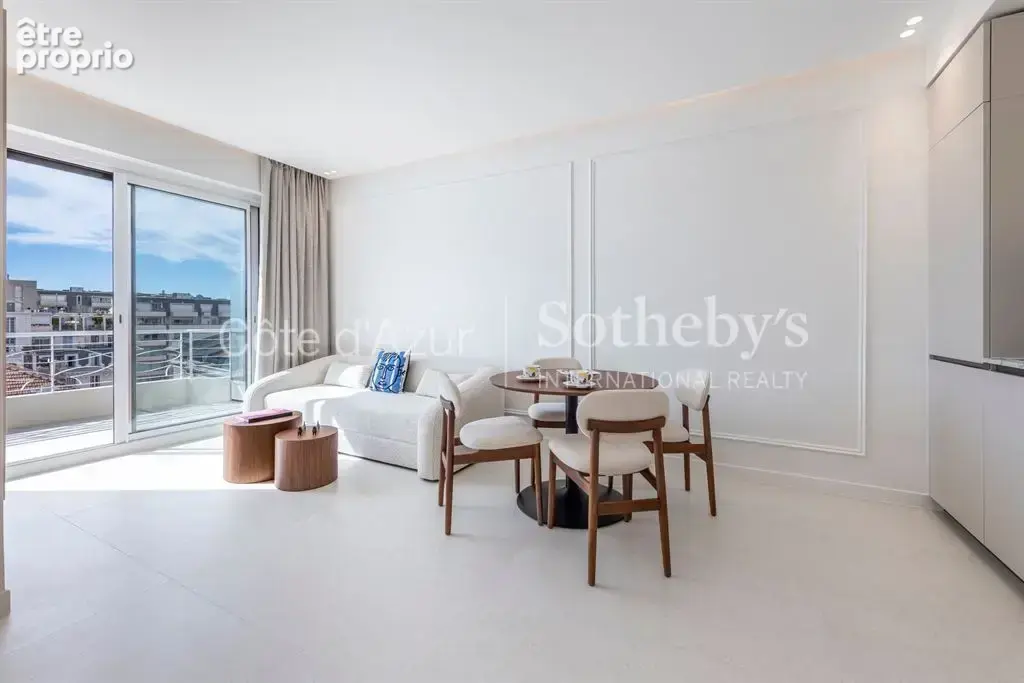 Nice Carré d’Or, appartement rénové en dernier étage avec terrasse proche de la Promenade des Anglais - photo 6