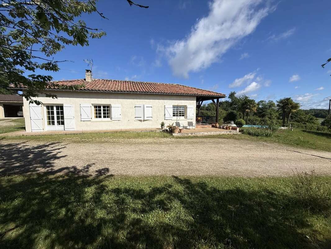 Maison à SAINTE-CHRISTIE-D'ARMAGNAC