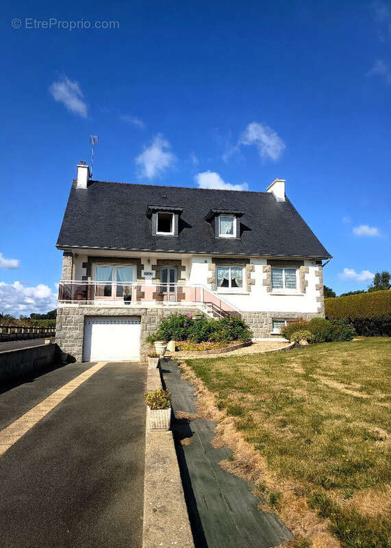 Maison à GOMMENEC&#039;H