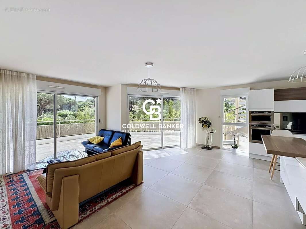 Appartement à SAINT-RAPHAEL