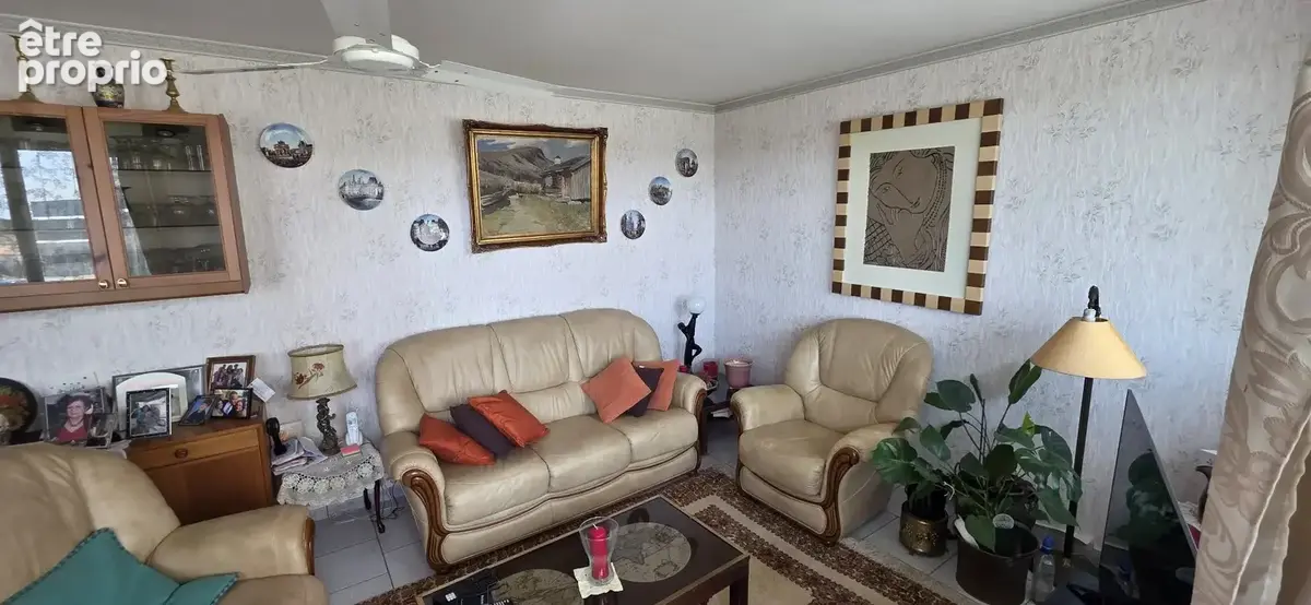 POITIERS  Appartement  T4  3ch.Balcon . Ascenseur . Parking - photo 5