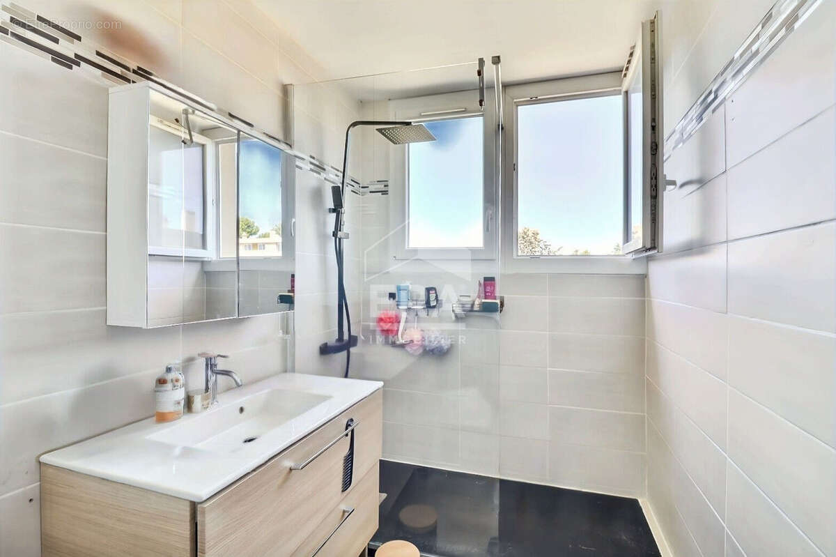 Appartement à MARSEILLE-14E