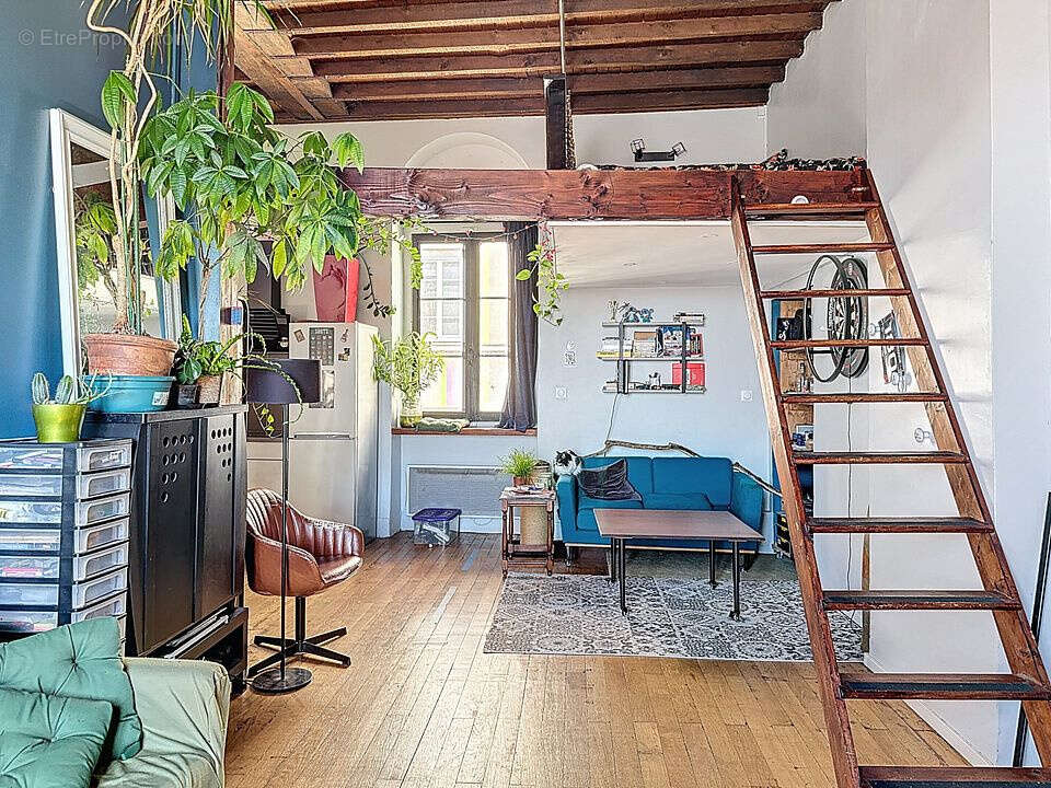 Appartement à LYON-1E