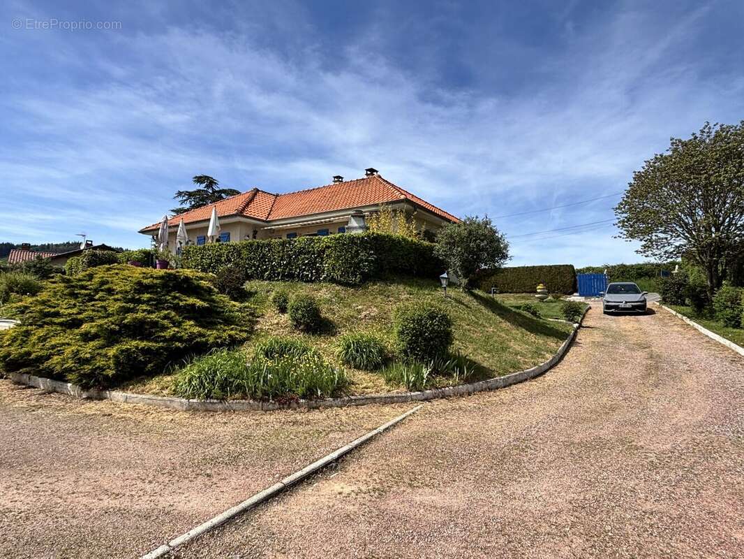 Maison à AZOLETTE