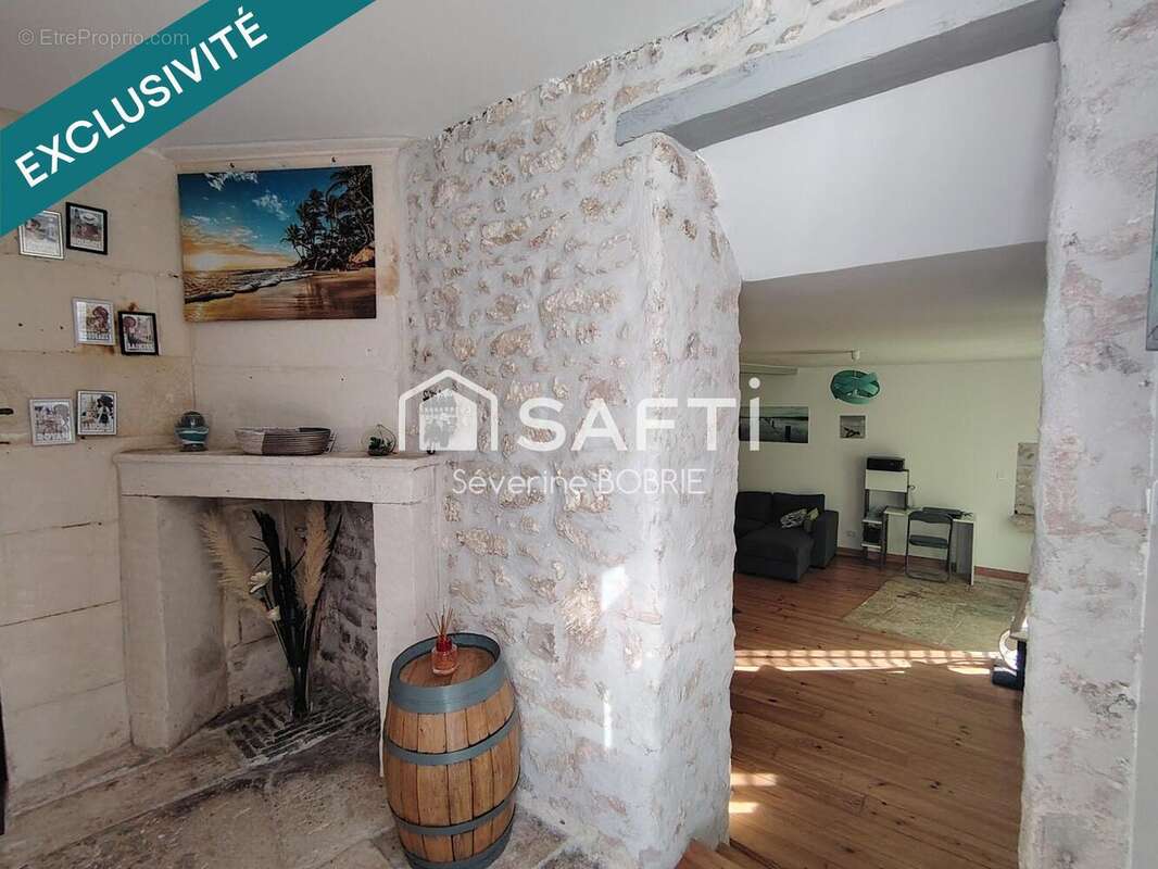 Photo 8 - Maison à BUSSAC-SUR-CHARENTE