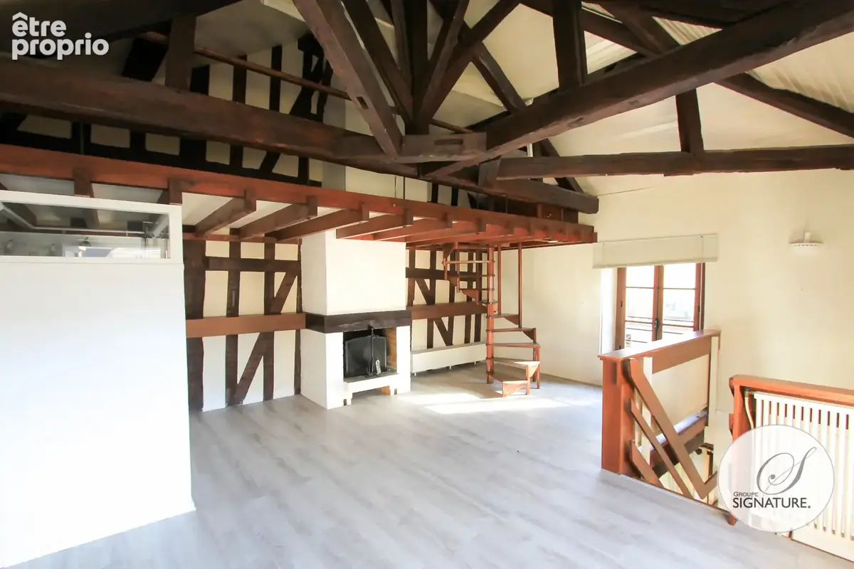Maison en copropriété avec terrasse et balcon en centre ville - photo 3