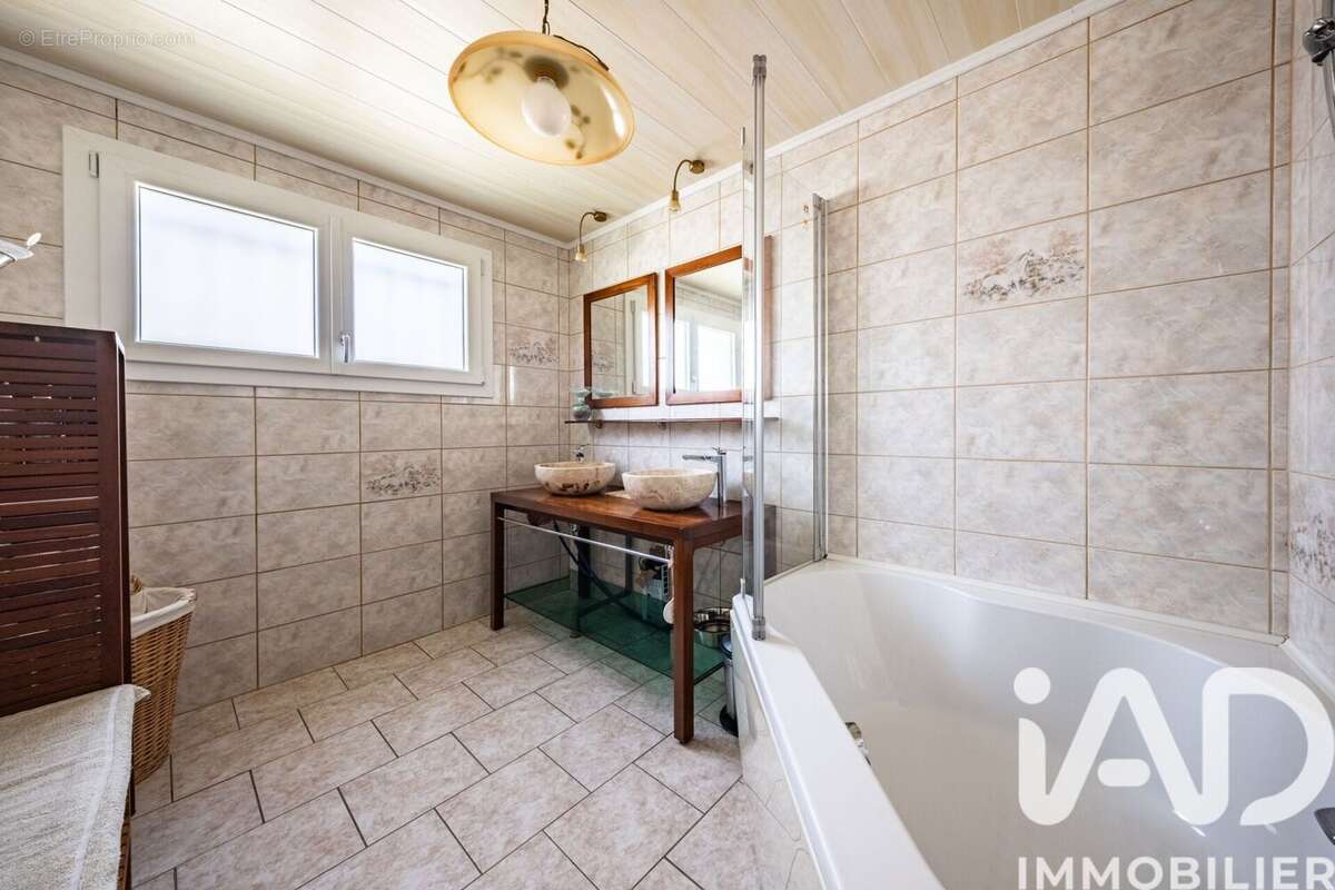Maison 126 m² à Magny-Sur-Tille  - photo 8