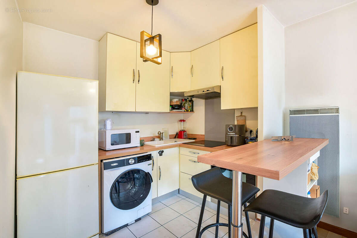 Appartement 2 pièces à vendre - Centre-ville de Brie-Comte-Robert - photo 3