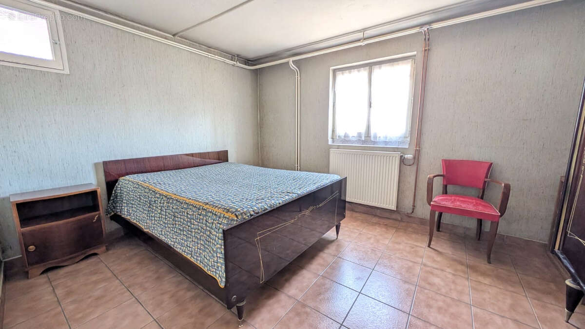 Maison à SAINT-PRIEST