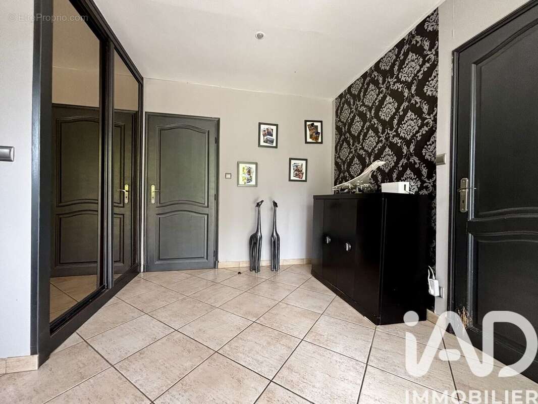 Maison 216 m² à Houtkerque  - photo 6