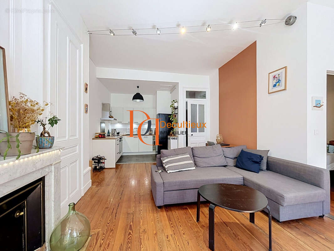 Appartement à LYON-6E