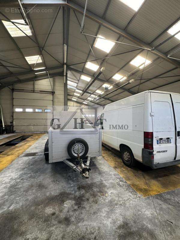 Terrain à LAGNY-LE-SEC