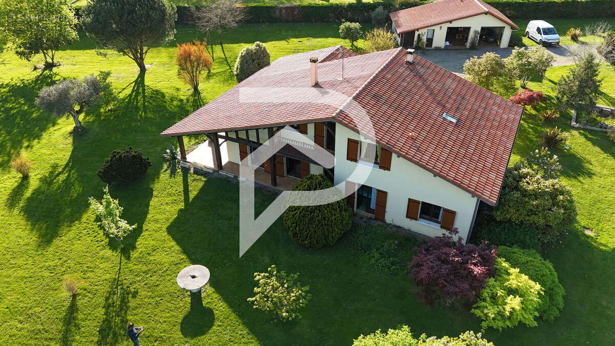 Maison à SAINT-ETIENNE-D&#039;ORTHE