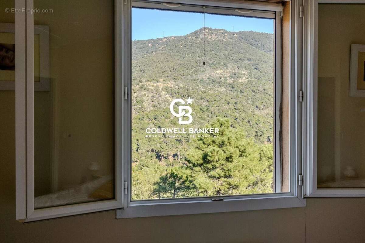 Maison à RAYOL-CANADEL-SUR-MER