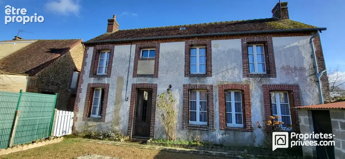 Maison à SAINT-MAURICE-LES-CHARENCEY