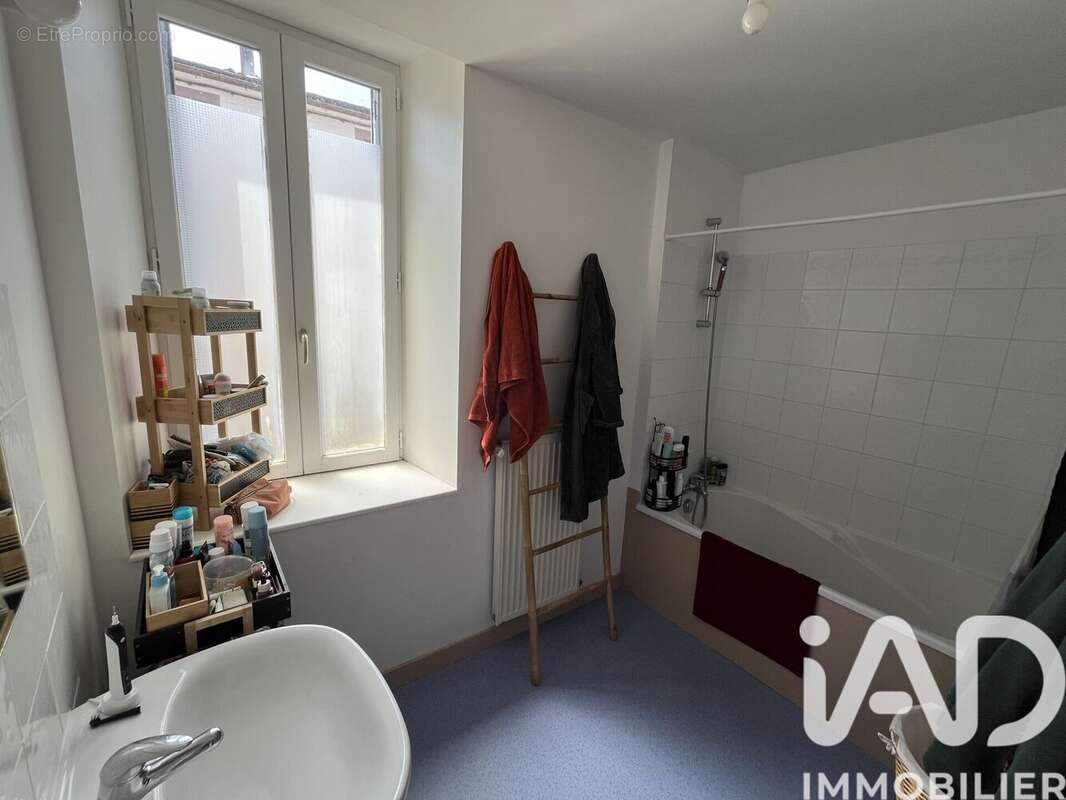 Photo 8 - Maison à SAINT-AMAND-SUR-SEVRE