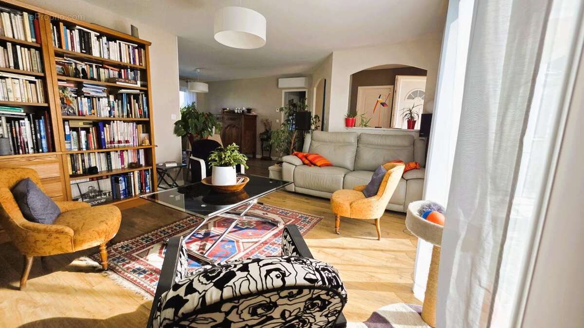 Maison à LA VILLE-DIEU-DU-TEMPLE