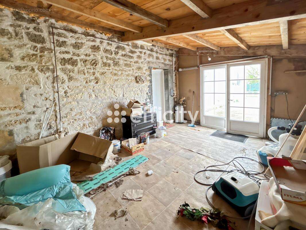 Maison à RETAUD