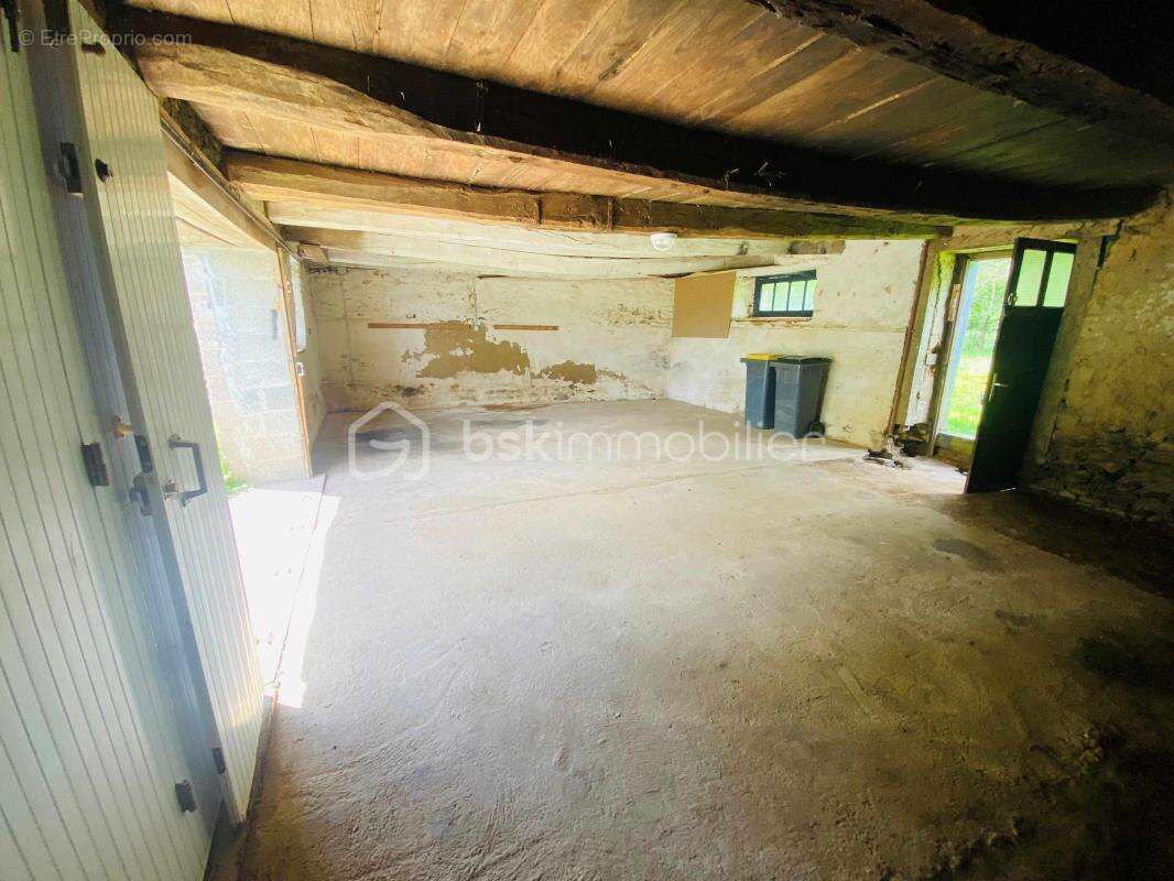 Maison à GUILLIERS