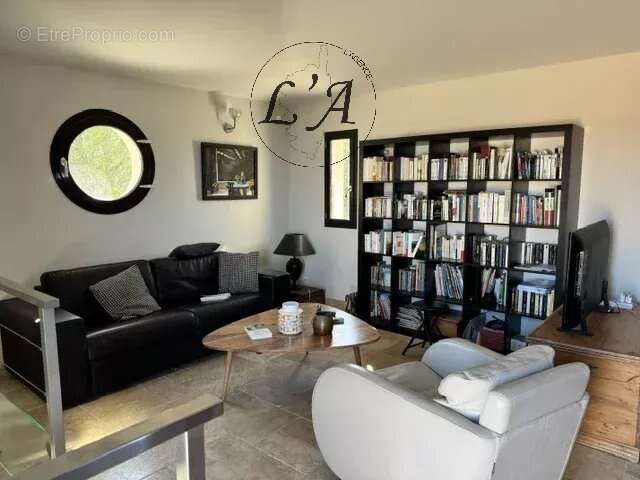 Belle Propriété belle vue Mer-Sainte-Lucie-de-Porto-Vecchio - photo 29