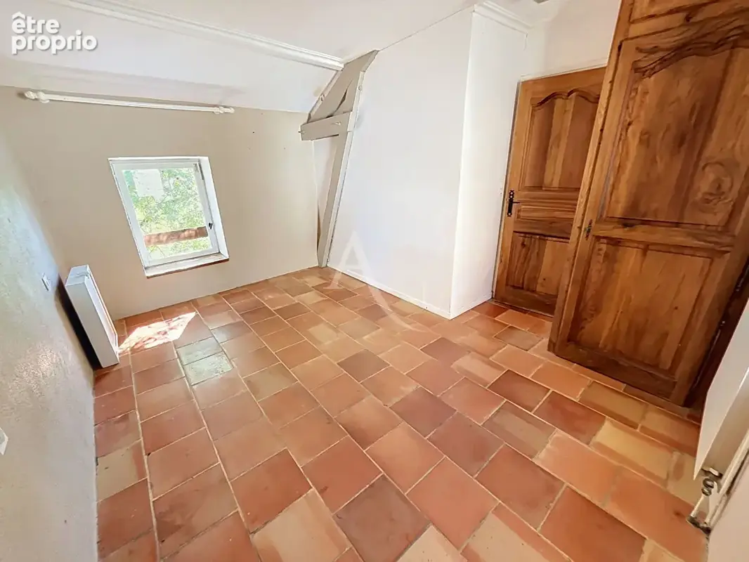 Jolie maison en pierre restaurée de 3 chambres avec vue - photo 5