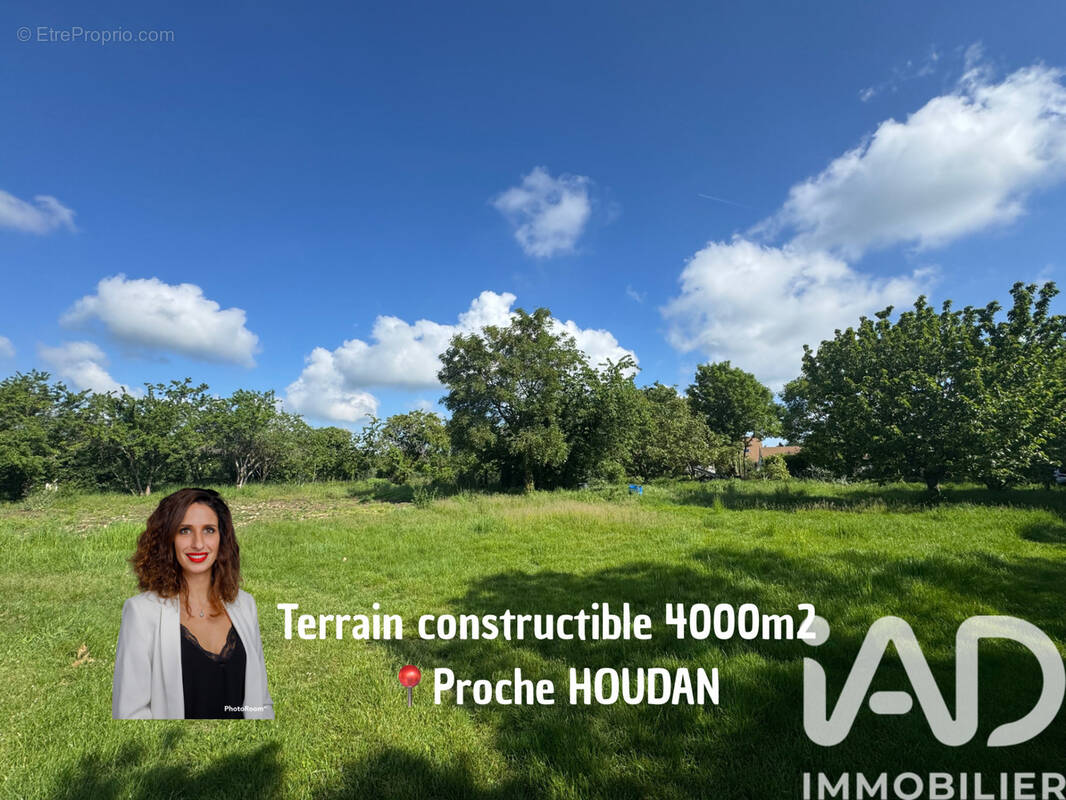 Photo 1 - Terrain à HOUDAN