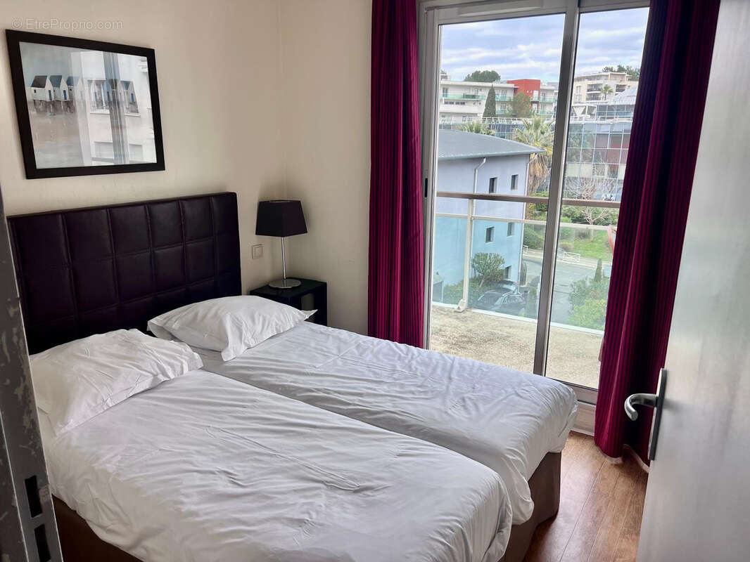 A vendre sur Antibes 2 pièces avec terrasse et parking privatif - photo 8