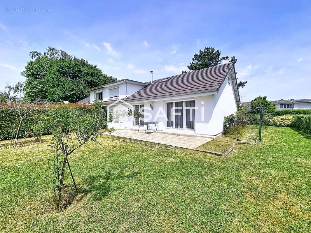 Photo 2 - Maison à PONTAULT-COMBAULT
