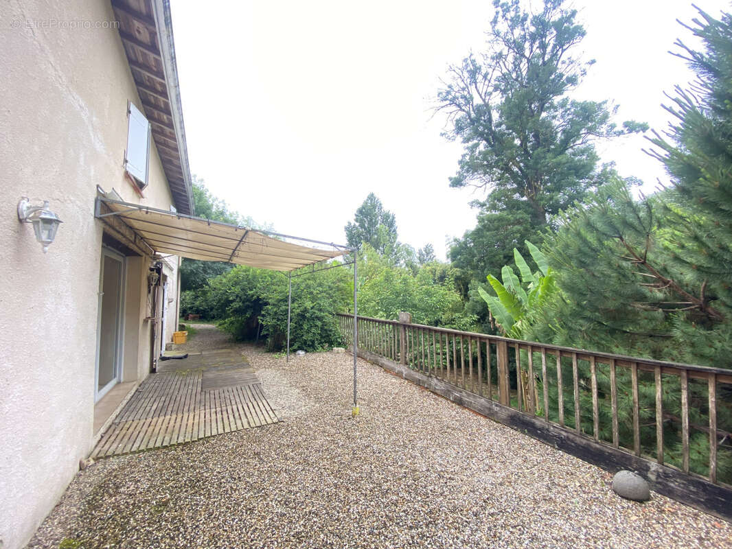 Maison à SAUVETERRE-DE-GUYENNE