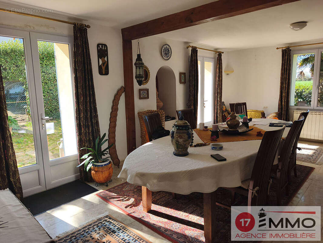 Maison à BREUIL-MAGNE